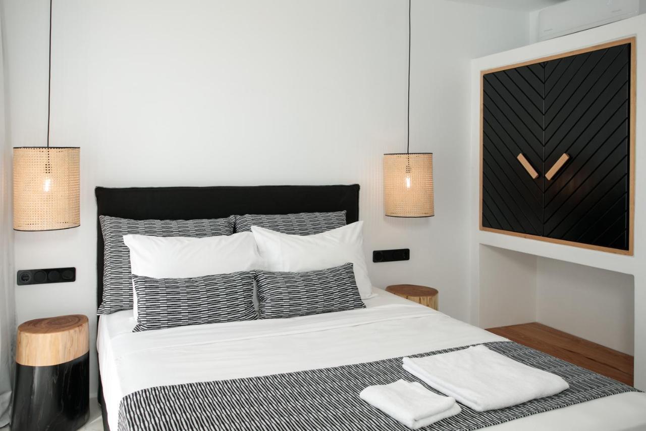 Black Concept Maisonette Naxos City エクステリア 写真