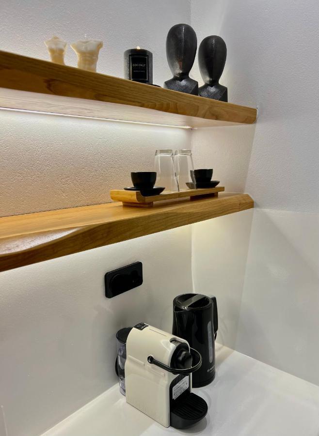 Black Concept Maisonette Naxos City エクステリア 写真